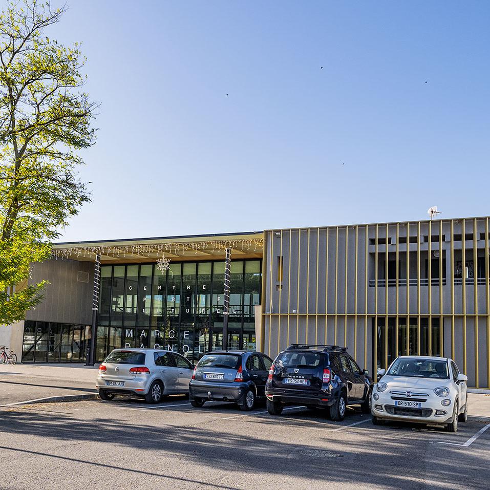 Gymnase - La Roque d’Anthéron