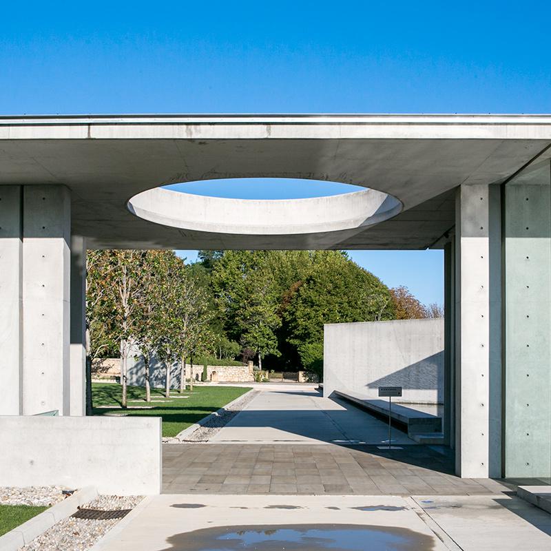 ART CENTER - Le Puy St Réparade