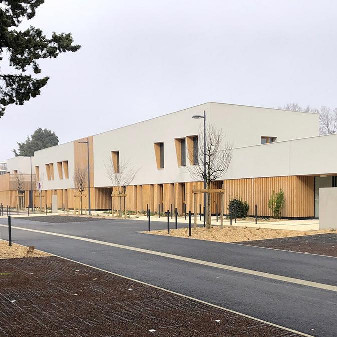 Soins de psychiatrie infanto-juvénile, Hôpital de Montfavet