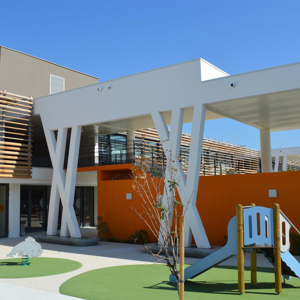 GROUPE SCOLAIRE - Châteuaneuf les Martigues