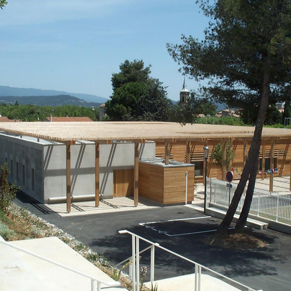 MAISON DE L'ENFANCE - La Roque d'Anthéron