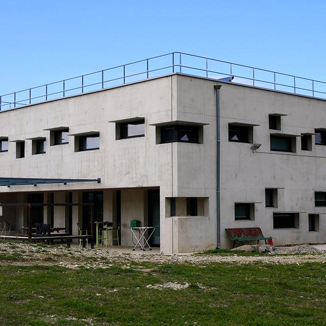 CENTRE DE SECOURS - Boulbon-Barbentane